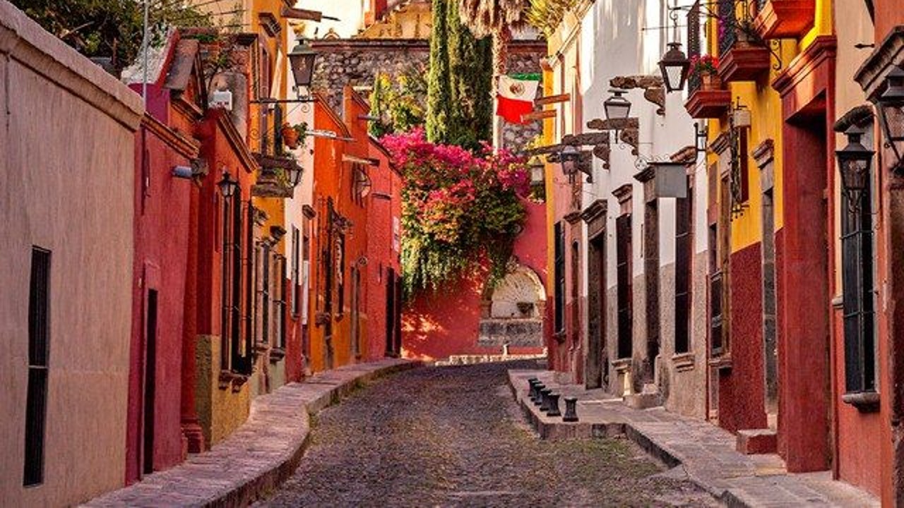 Reconocen a la calle Aldama de San Miguel de Allende como una de las más bonitas del mundo