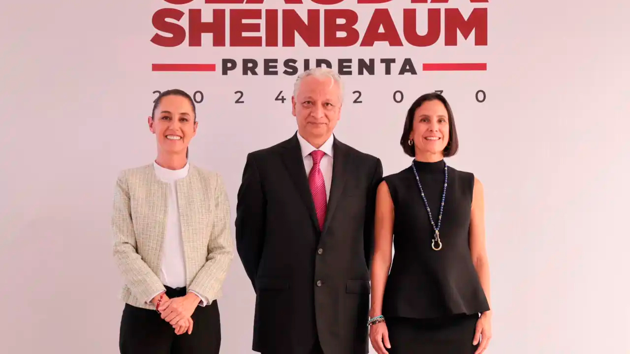 Claudia Sheinbaum nombra a Víctor Rodríguez Padilla como nuevo director de Pemex